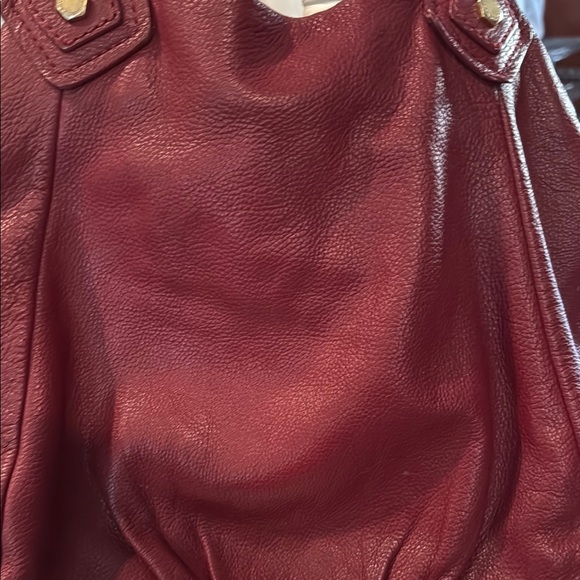 Marc Jacob’s Burgundy Leather Handbag - Picture 3 of 8